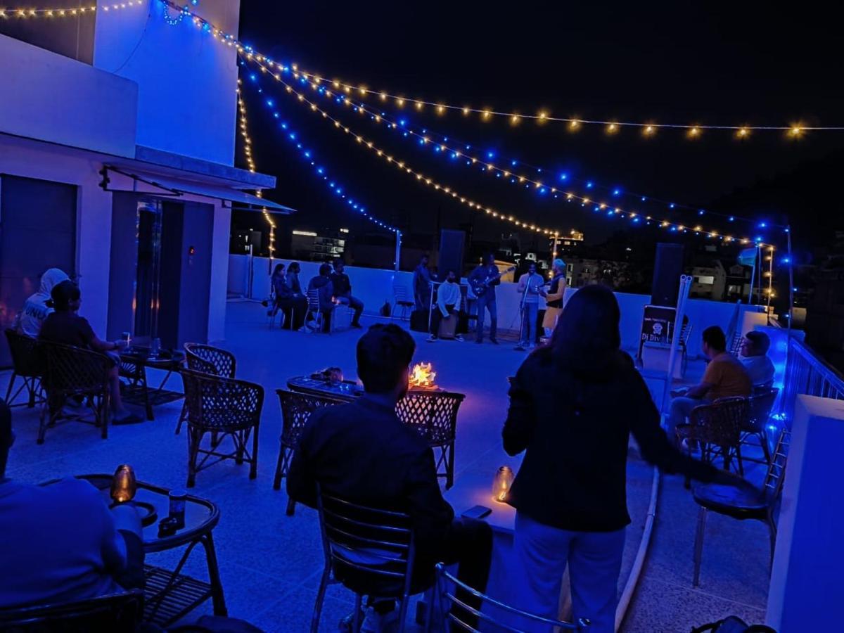 Hostel Hot - House Of Travellers, Rishīkesh Exterior foto