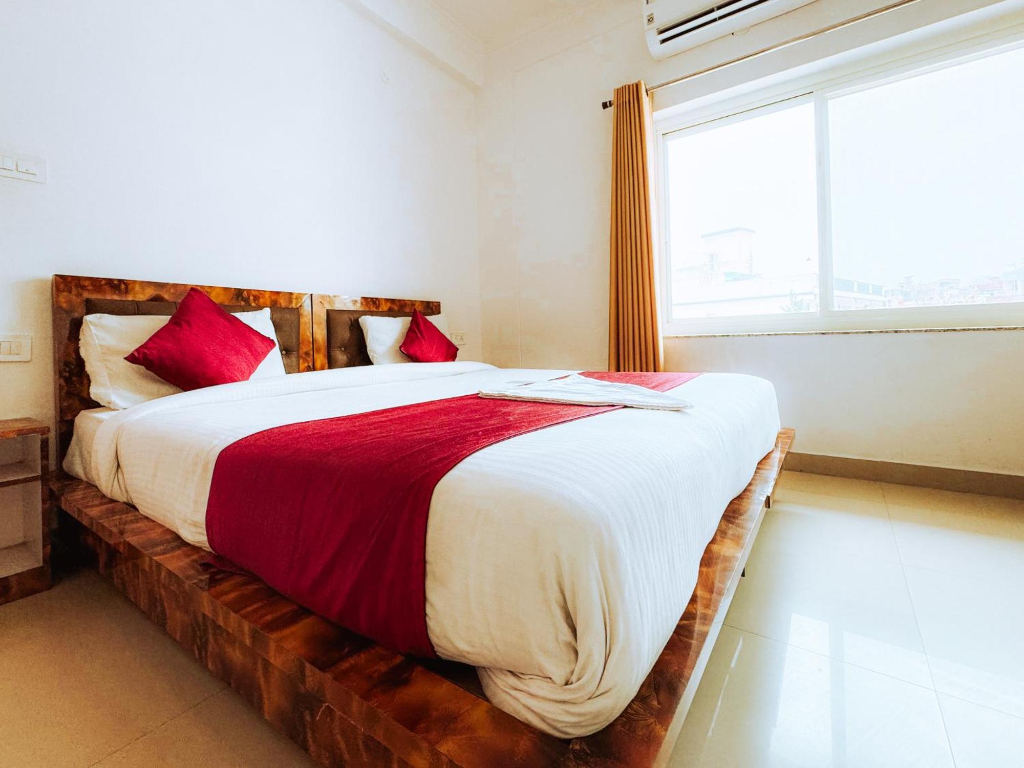 Hostel Hot - House Of Travellers, Rishīkesh Exterior foto
